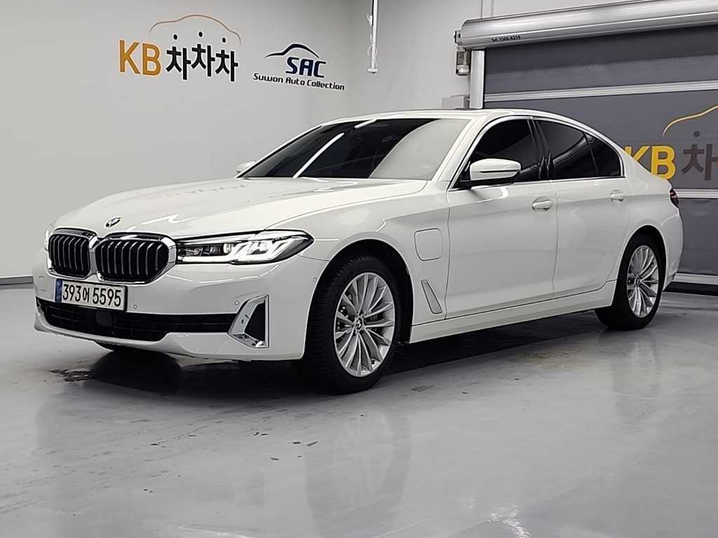 BMW 5 Series 2021 Blanco - Importación desde Corea - HF Imports Iquique - Foto 1