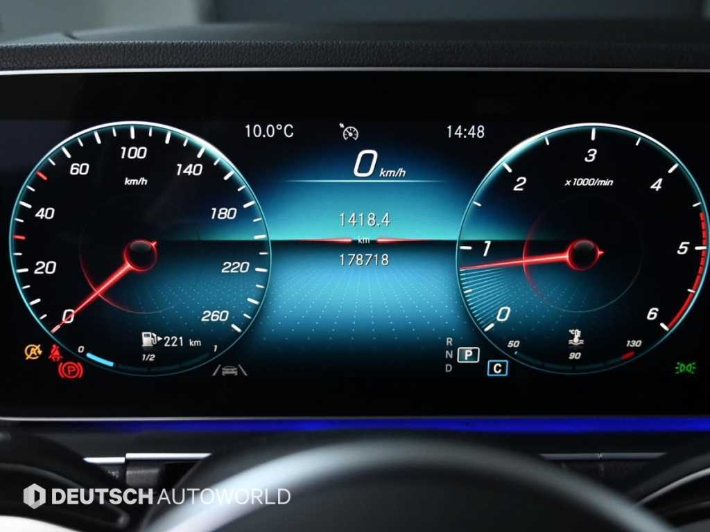 Mercedes Benz GLE Class - Vista 8