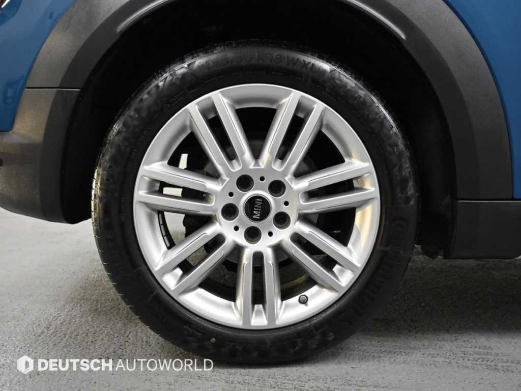 Mini Countryman - Vista 5