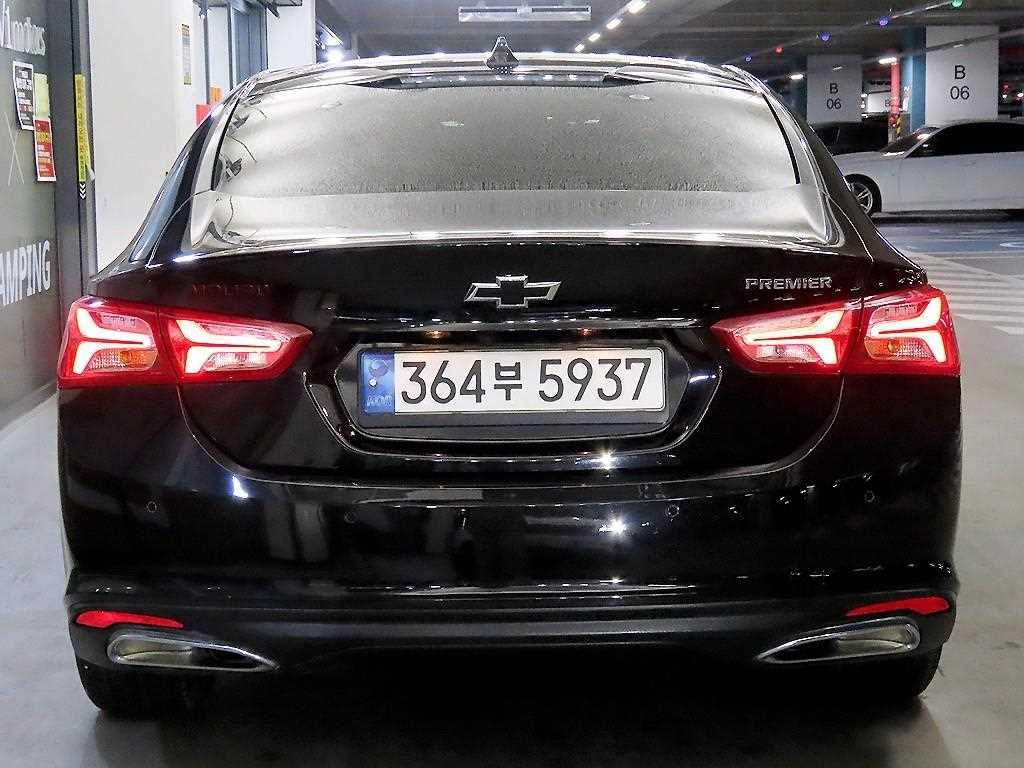 Chevrolet Malibu - Vista 5