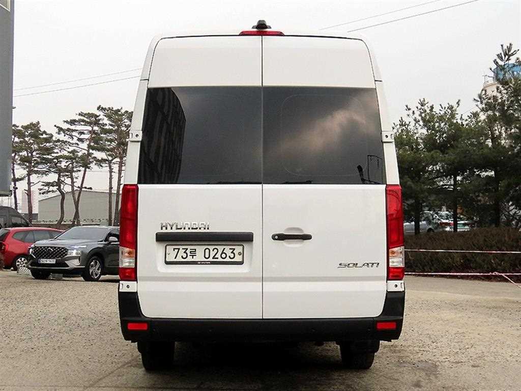 HYUNDAI Solati - Vista 4