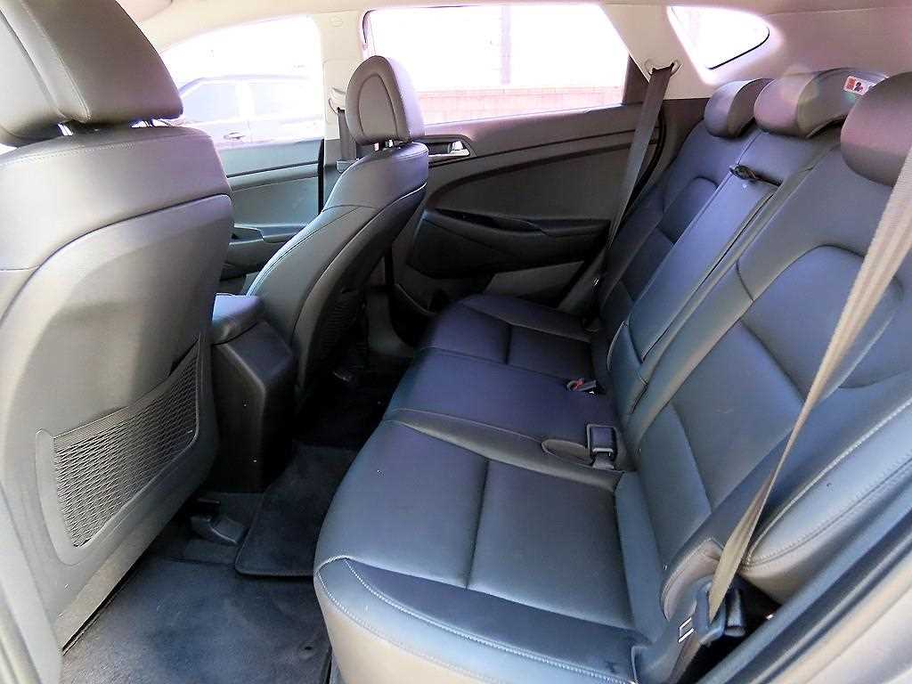 HYUNDAI Tucson - Vista 6