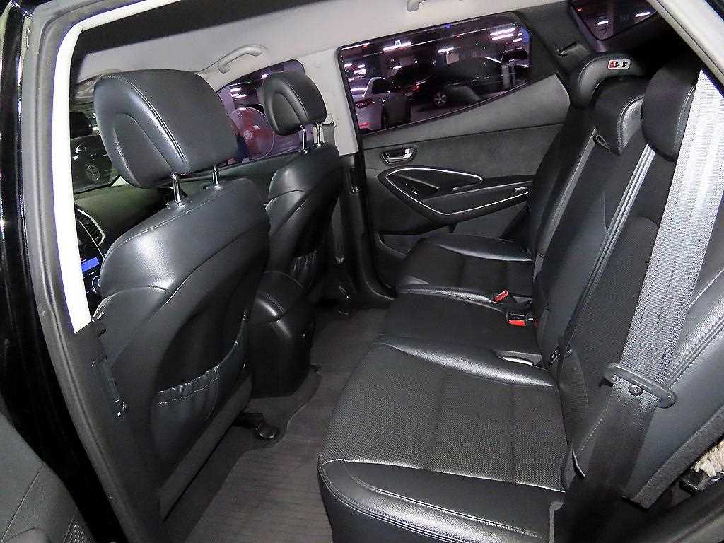 HYUNDAI Santa Fe - Vista 7