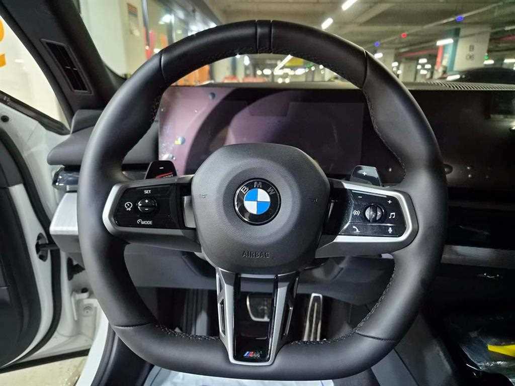 BMW 5 Series - Vista 8