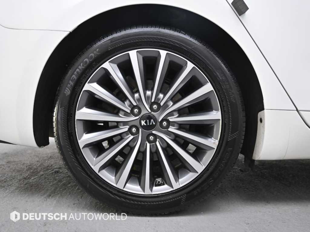 KIA K7 - Vista 5