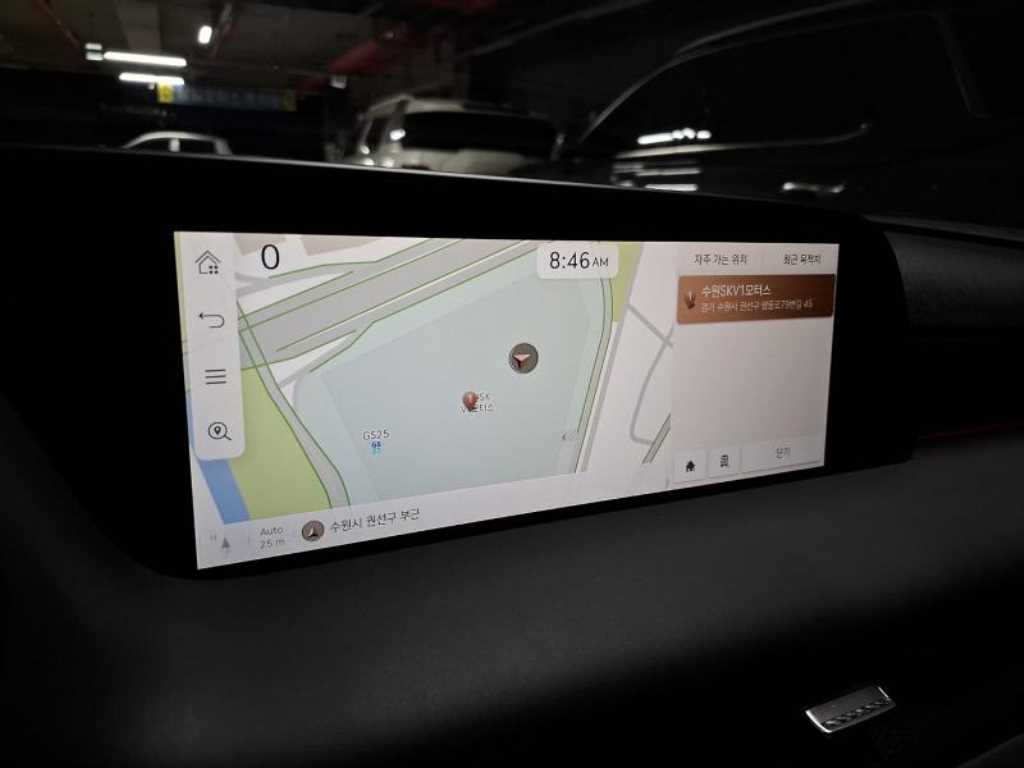 Genesis G90 - Vista 10