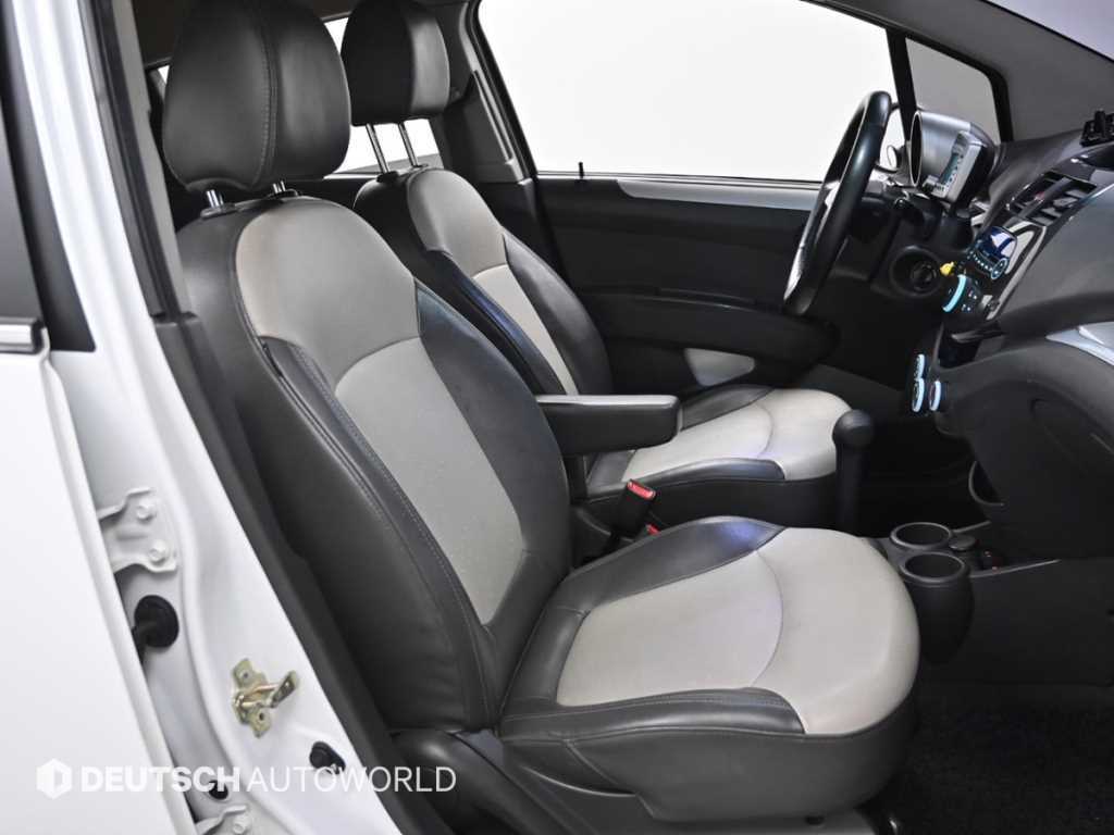 Chevrolet Spark - Vista 10