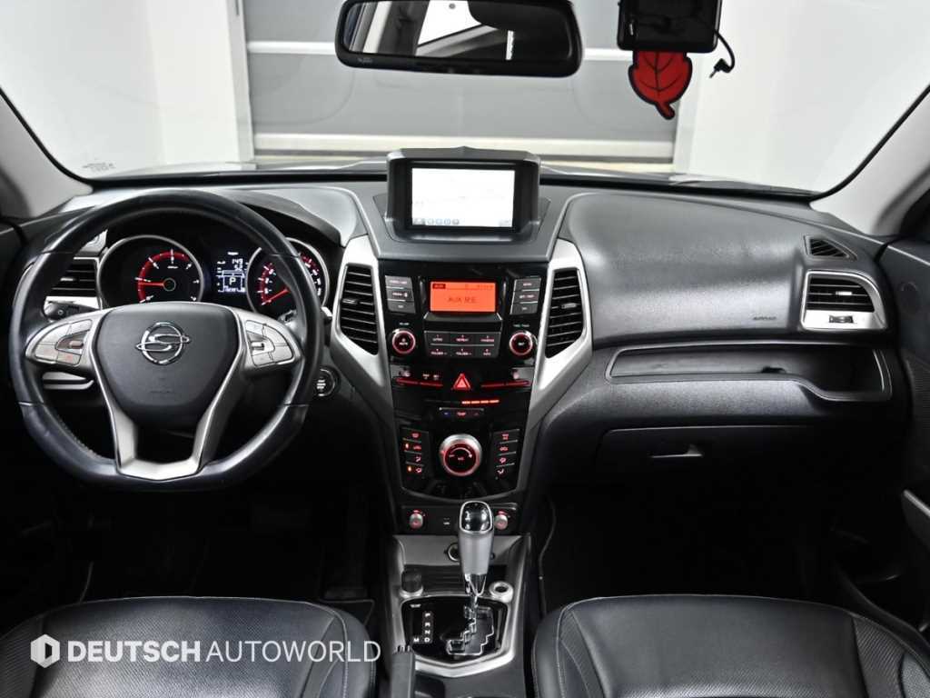 Ssangyong Tivoli - Vista 7