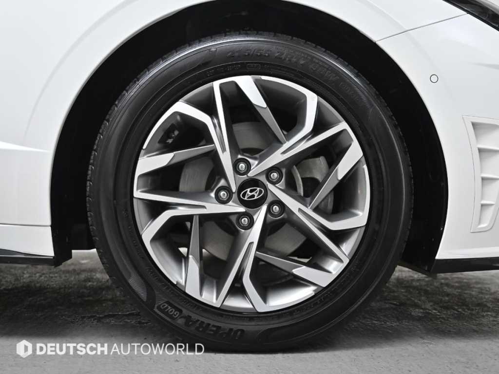 HYUNDAI Sonata - Vista 5