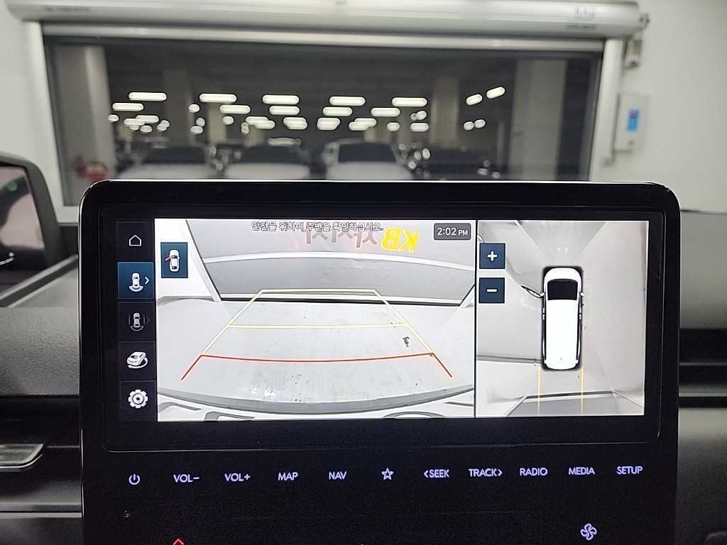 HYUNDAI Staria 2024 Plateado - Importación desde Corea - HF Imports Iquique - Foto 13