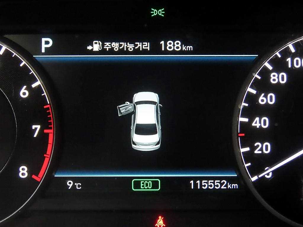 Genesis EQ900 - Vista 9