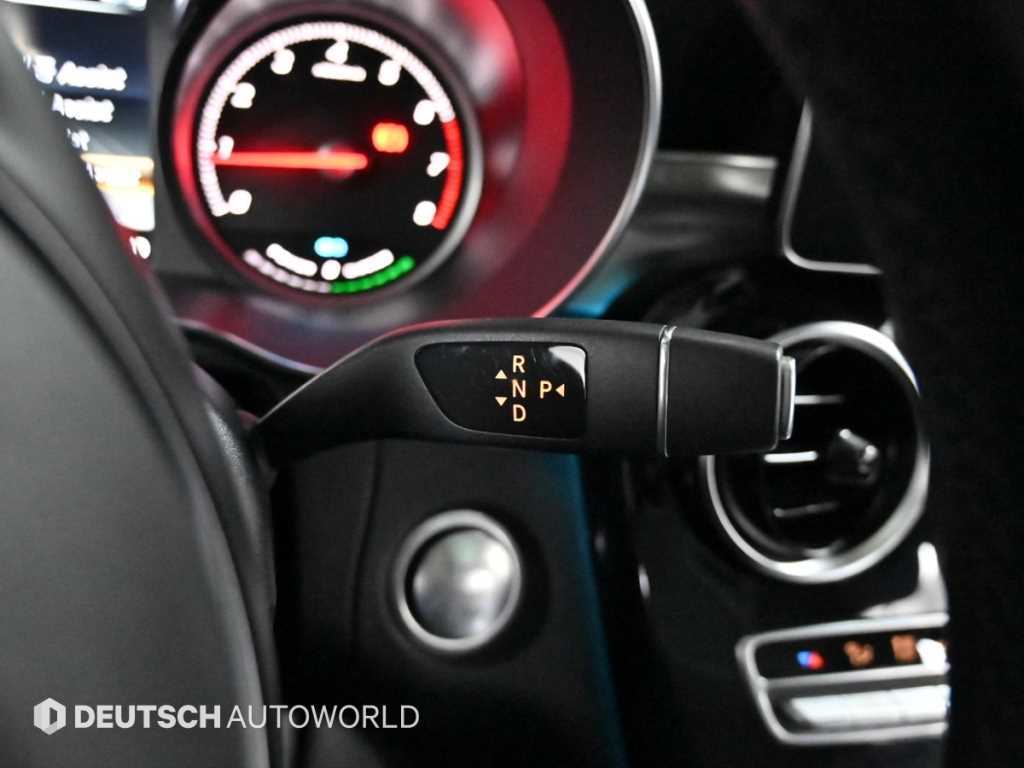 Mercedes Benz GLC Class - Vista 9