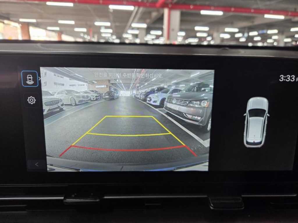 HYUNDAI Kona - Vista 12