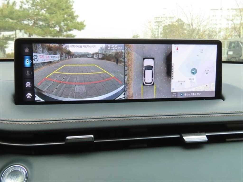 Genesis GV70 - Vista 9