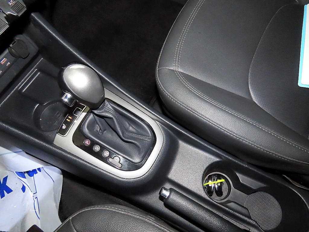 KIA Pride - Vista 12