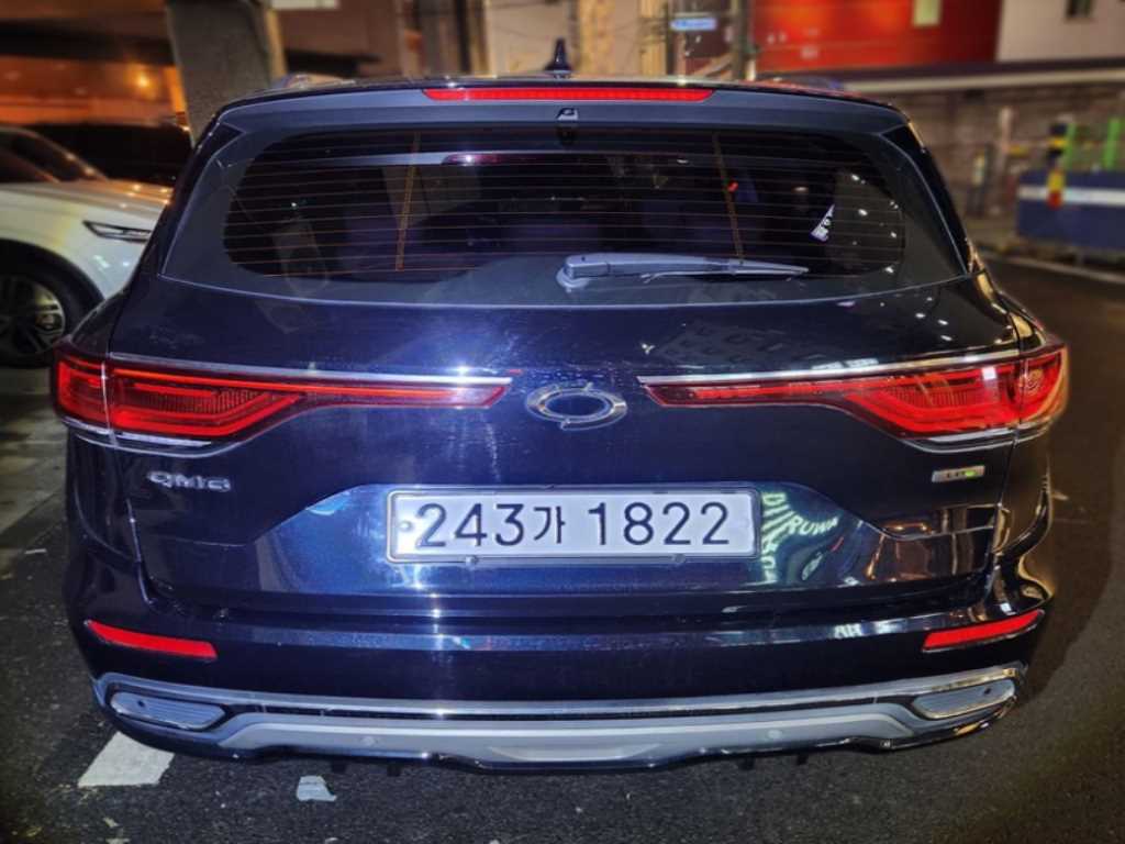 SAMSUNG QM6 - Vista 2