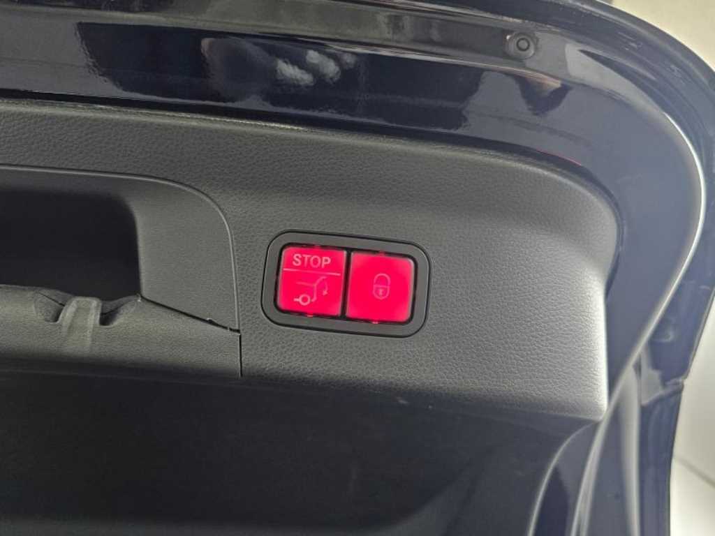 Mercedes Benz GLC Class 2021 Azul - Importación desde Corea - HF Imports Iquique - Foto 20