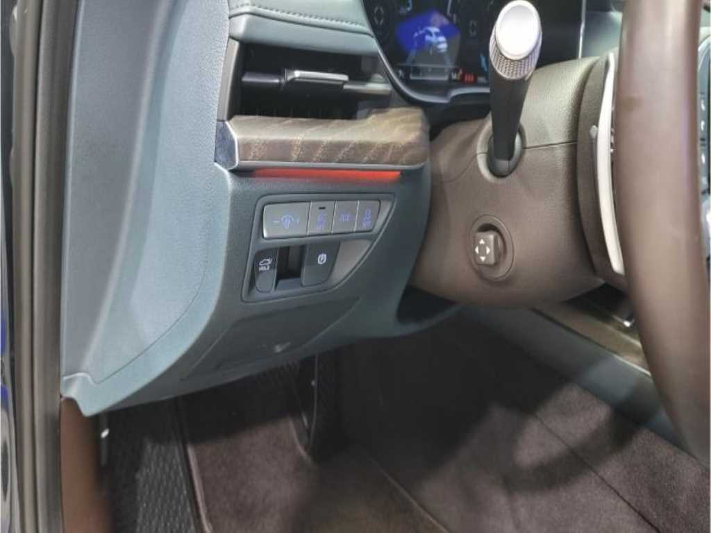 Genesis G80 - Vista 8