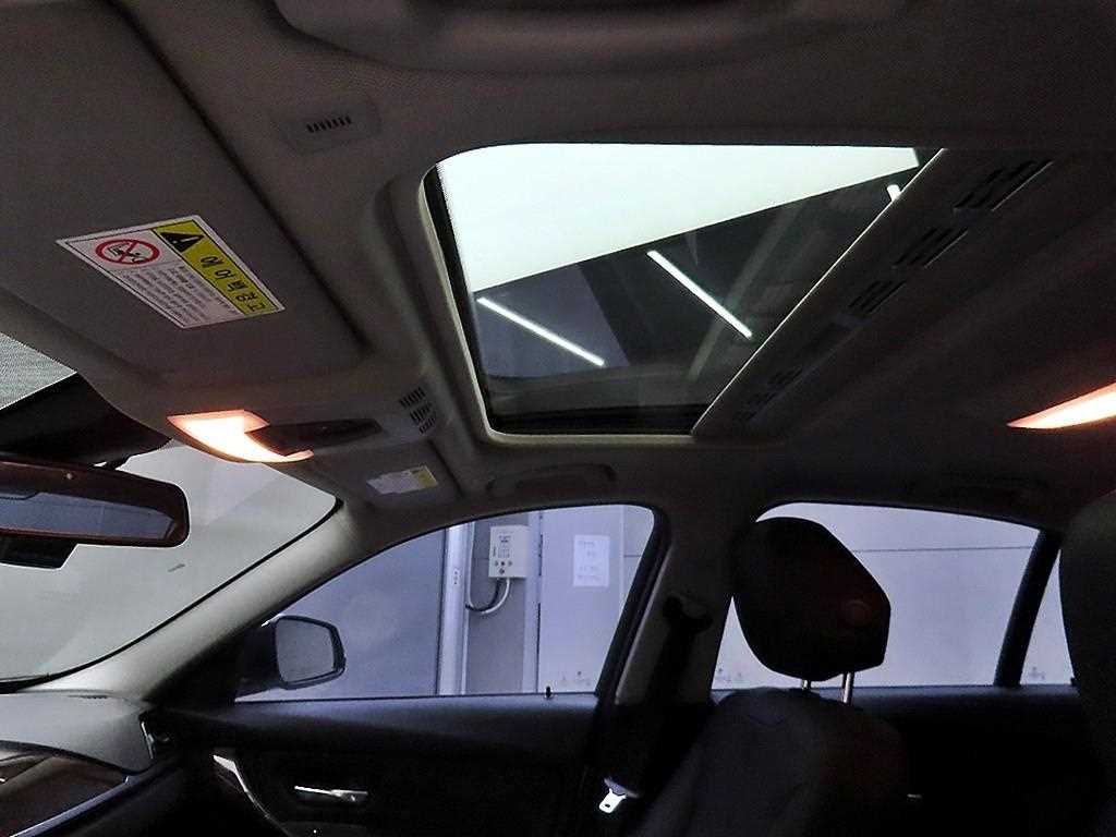 BMW 3 series 2015 - Importación desde Corea - HF Imports Iquique - Foto 18