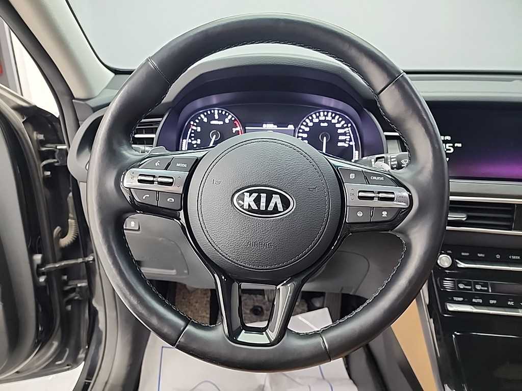 KIA K7 - Vista 9