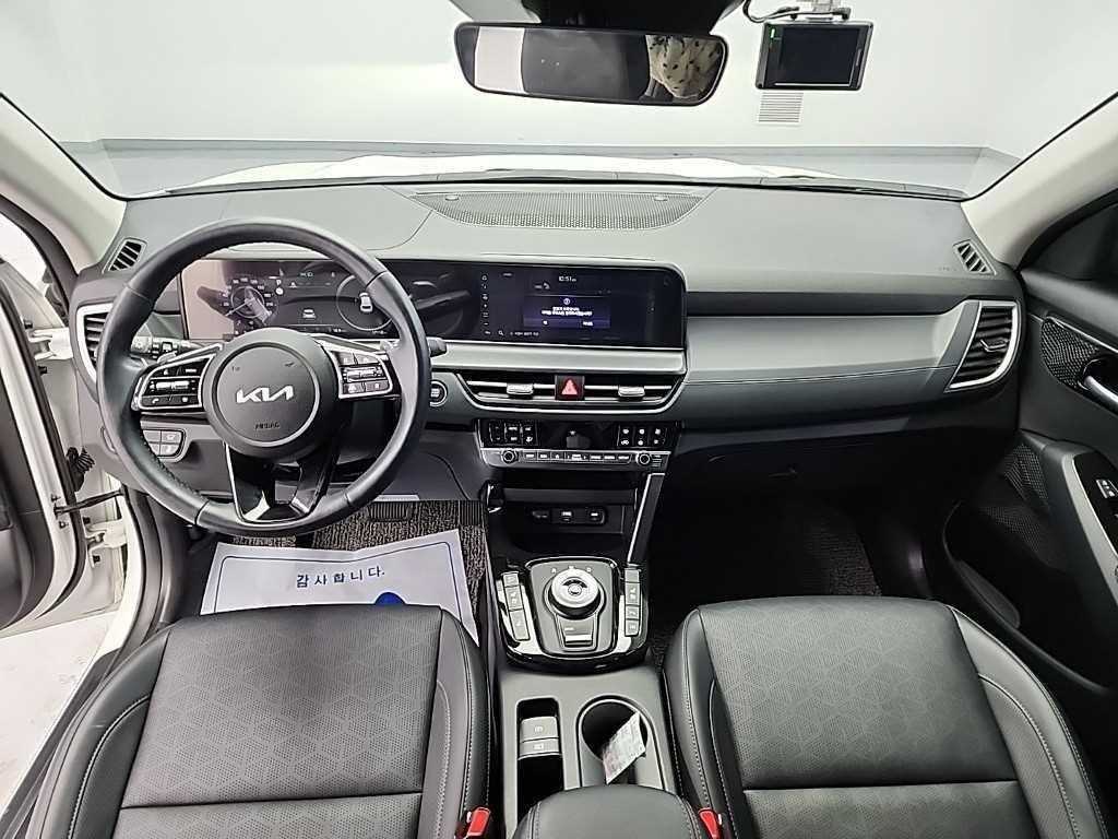 KIA Seltos - Vista 7