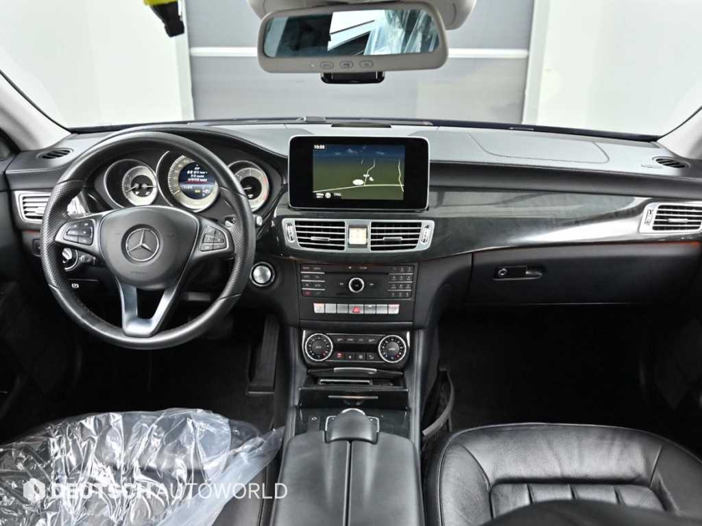 Mercedes Benz CLS Class - Vista 7