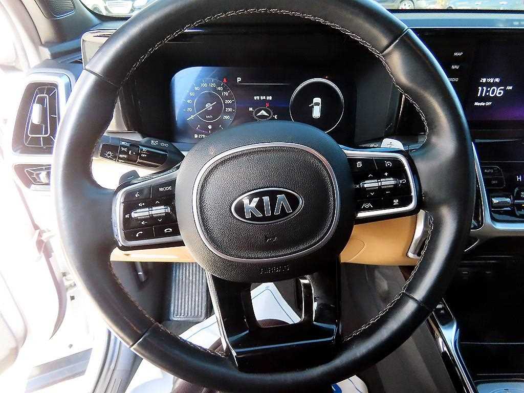 KIA Sorento - Vista 8