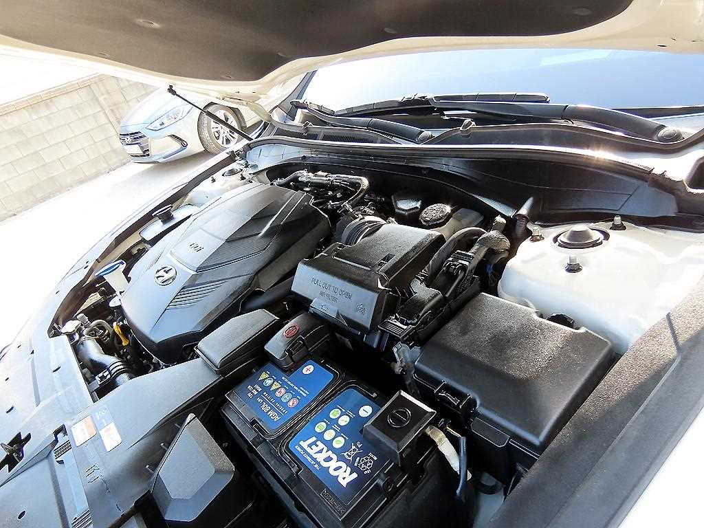 HYUNDAI Grandeur 2020 Blanco - Importación desde Corea - HF Imports Iquique - Foto 19