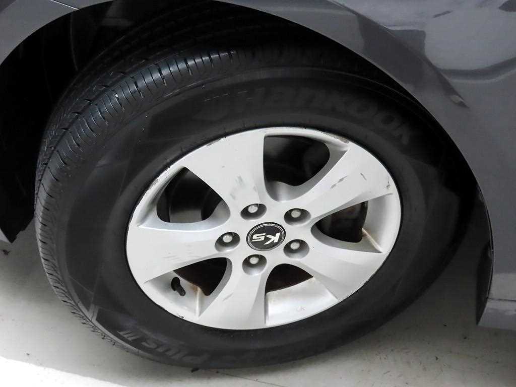 KIA K5 2013 Gris - Importación desde Corea - HF Imports Iquique - Foto 19