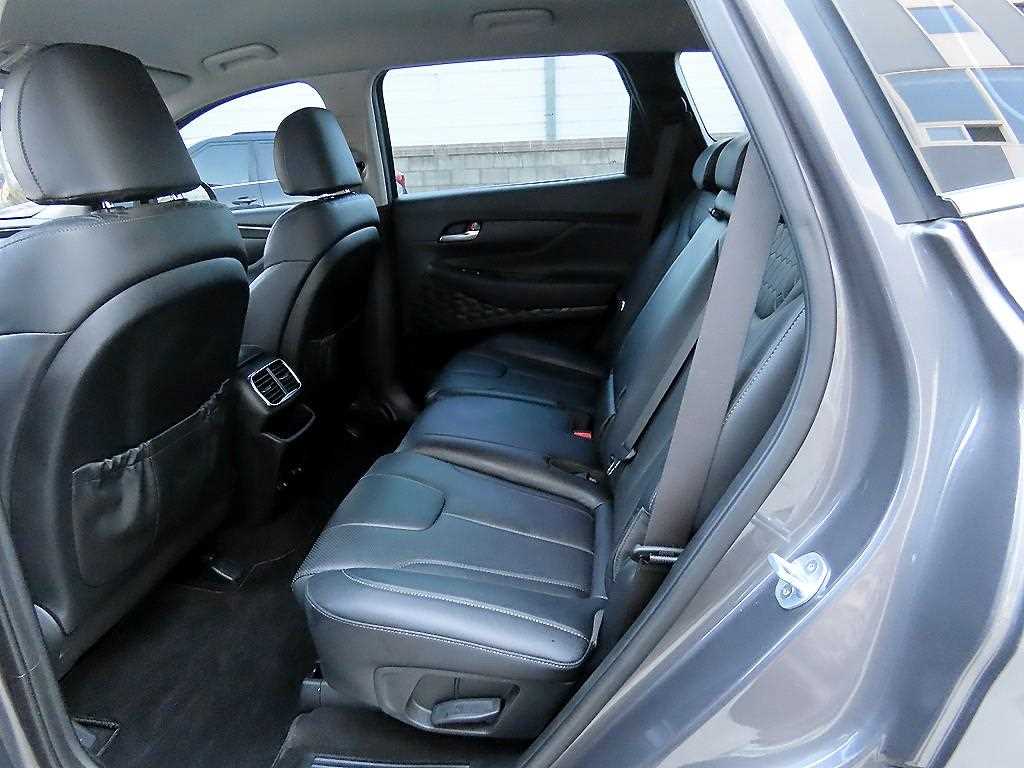 HYUNDAI Santa Fe - Vista 6