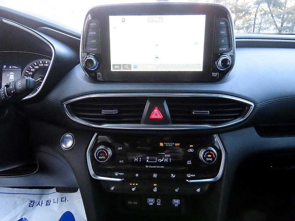 HYUNDAI Santa Fe 2019 Gris - Importación desde Corea - HF Imports Iquique - Foto 13