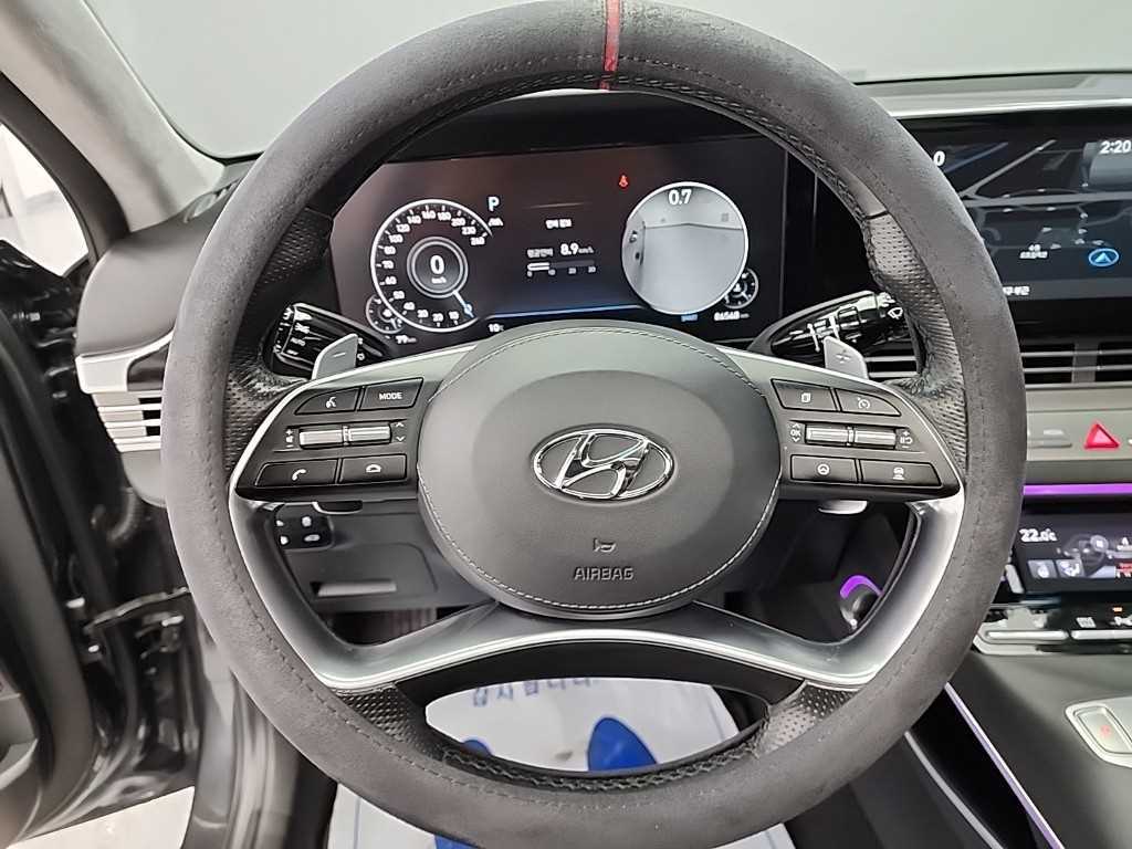 HYUNDAI Grandeur - Vista 9