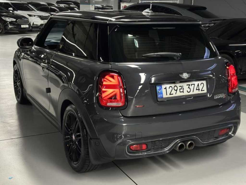 Mini Cooper - Vista 4