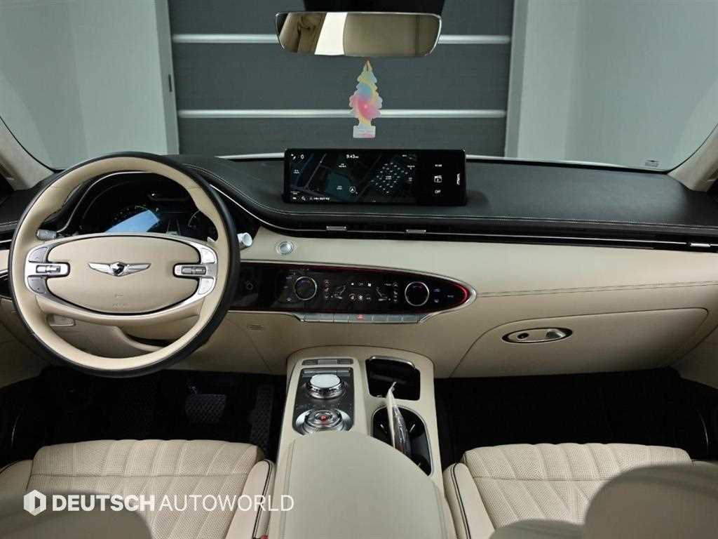 Genesis GV70 - Vista 7