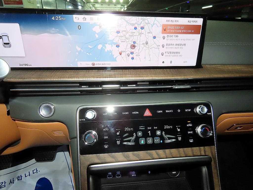 Genesis GV80 - Vista 11