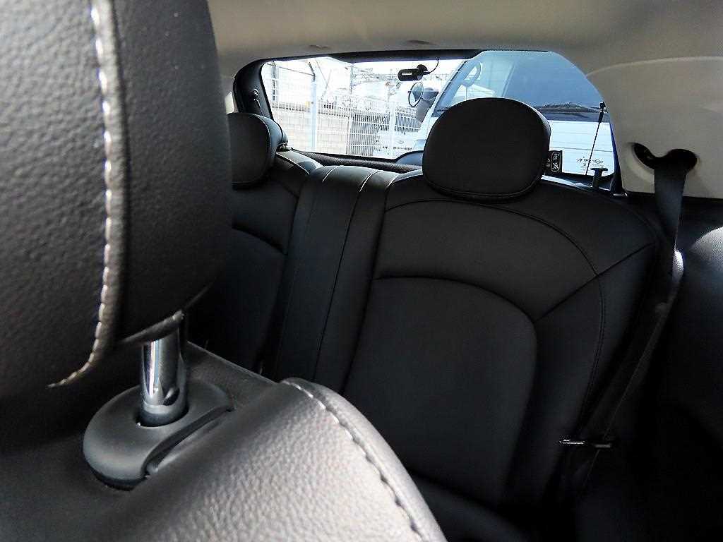 Mini Cooper - Vista 6