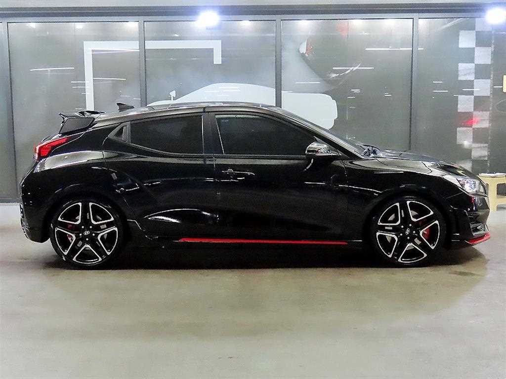HYUNDAI Veloster - Vista 3