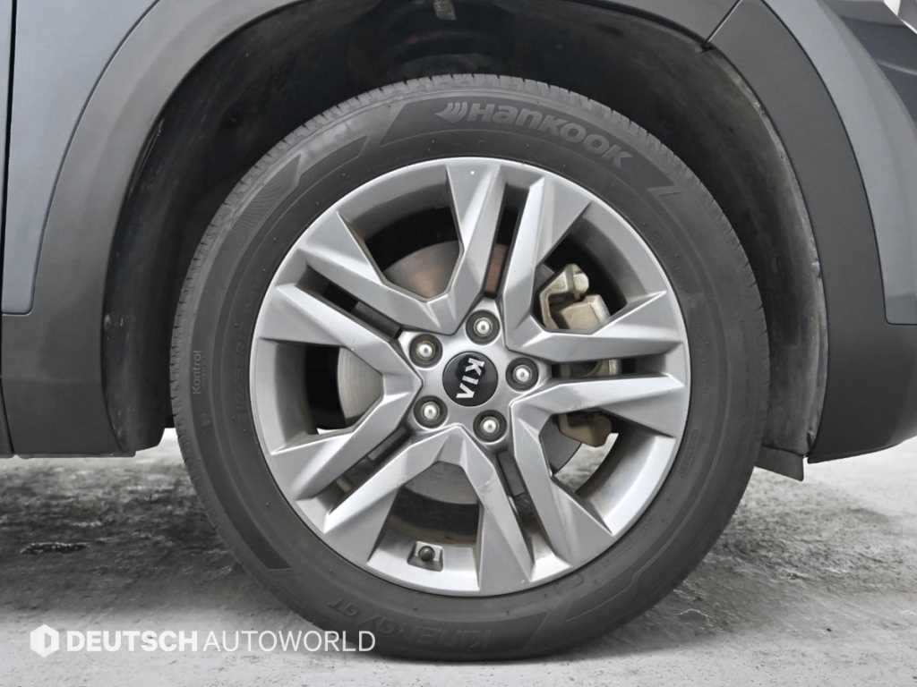 KIA Seltos - Vista 5