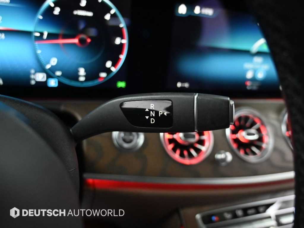 Mercedes Benz E class - Vista 9