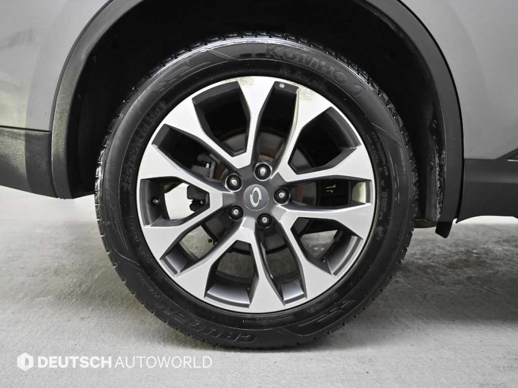 SAMSUNG QM6 - Vista 5