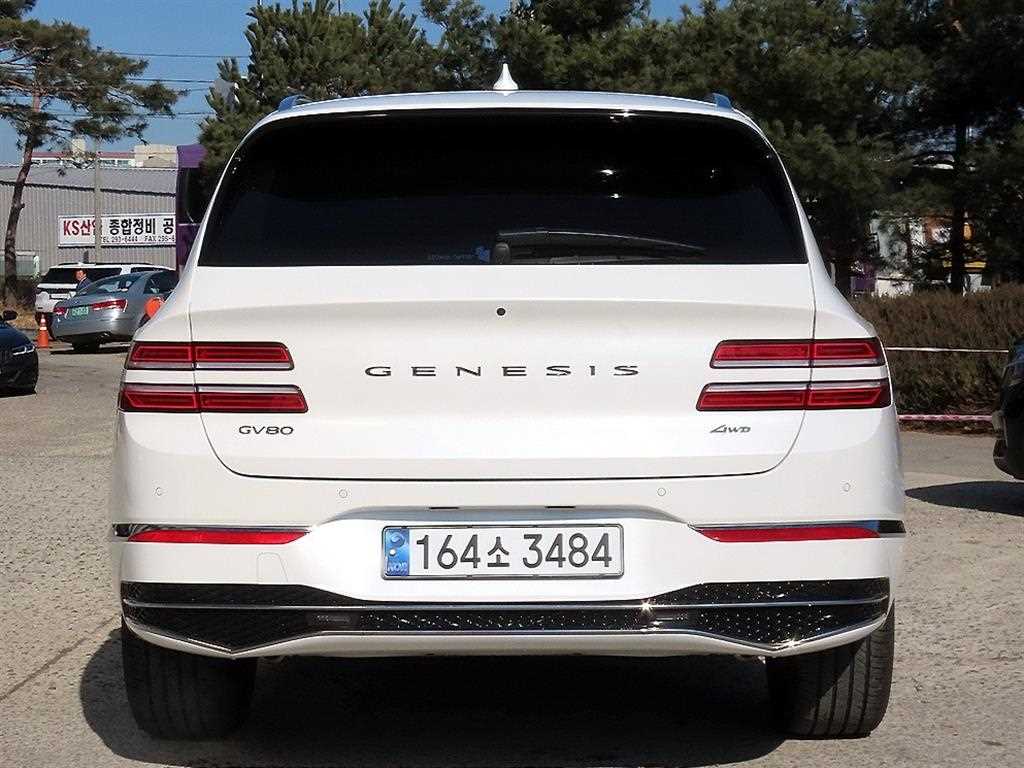 Genesis GV80 - Vista 4