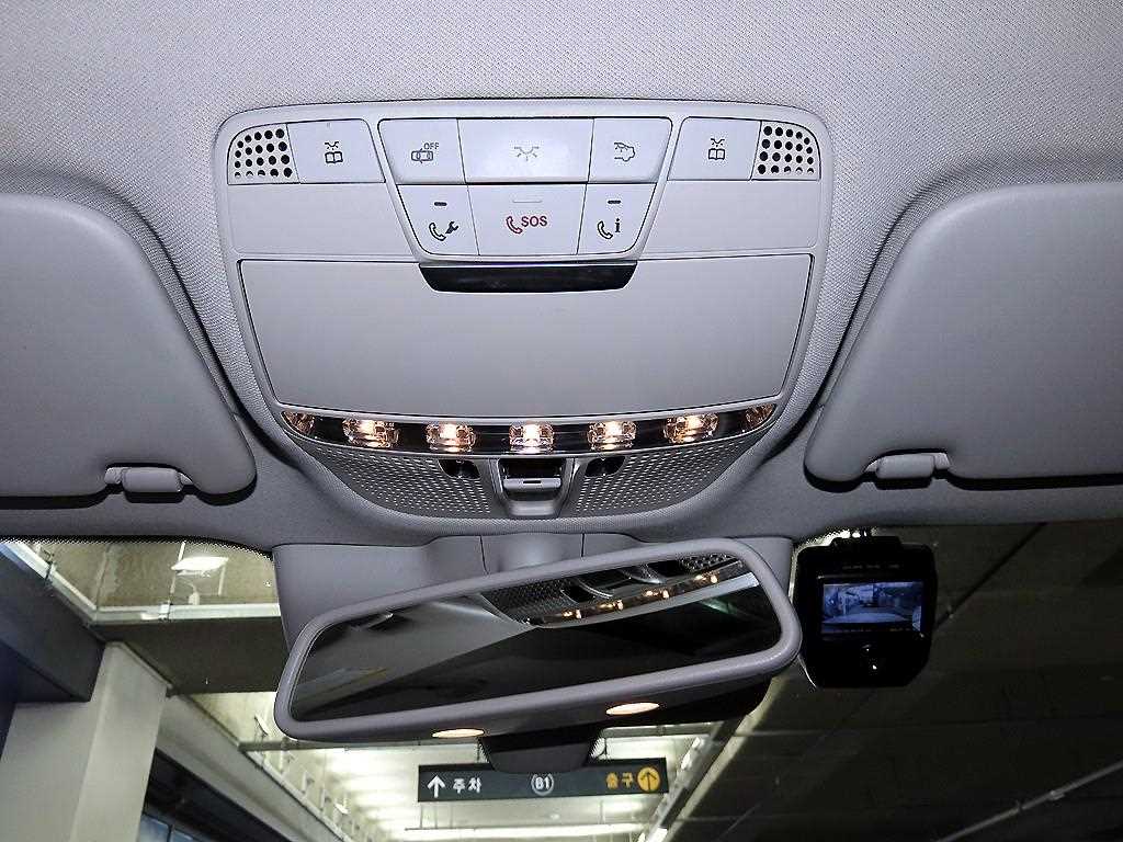 Mercedes Benz GLC Class 2018 Blanco - Importación desde Corea - HF Imports Iquique - Foto 15