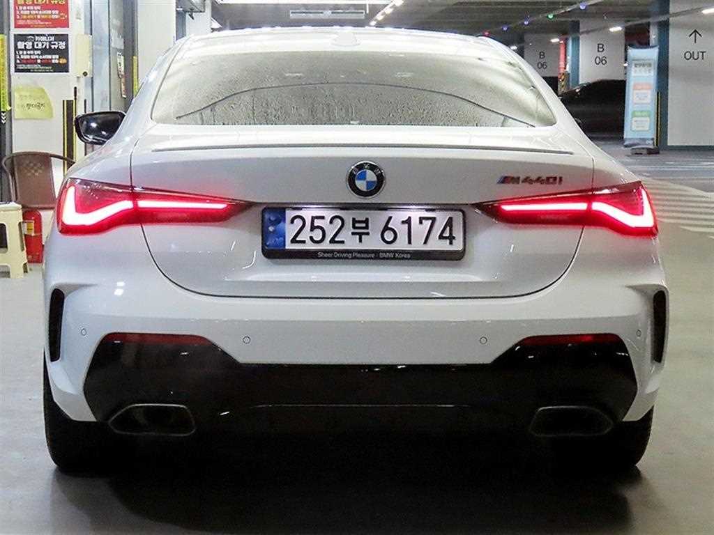 BMW 4 Series - Vista 5