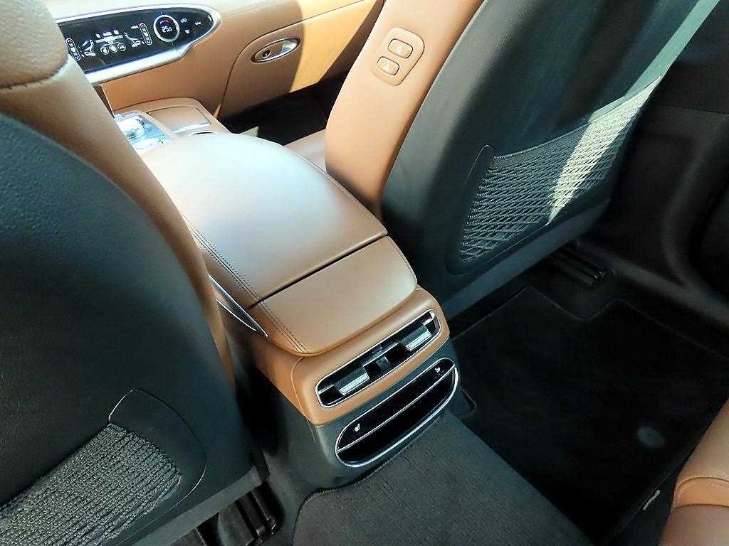 Genesis GV70 2021 Verde - Importación desde Corea - HF Imports Iquique - Foto 14