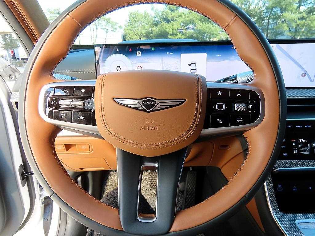 Genesis GV80 - Vista 8