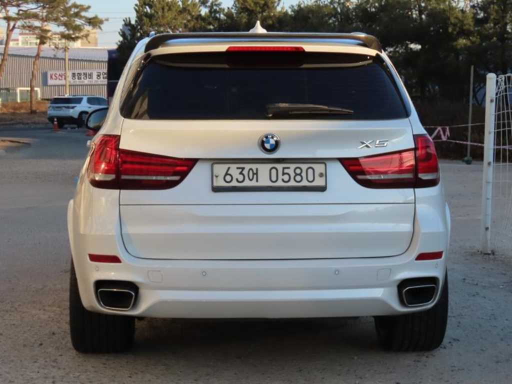 BMW X5 - Vista 4