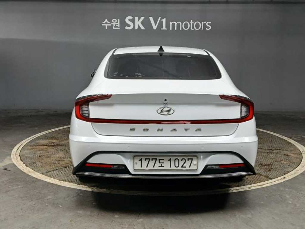 HYUNDAI Sonata - Vista 5