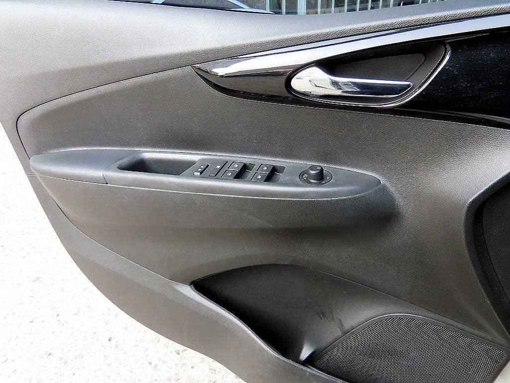 Chevrolet Spark - Vista 11