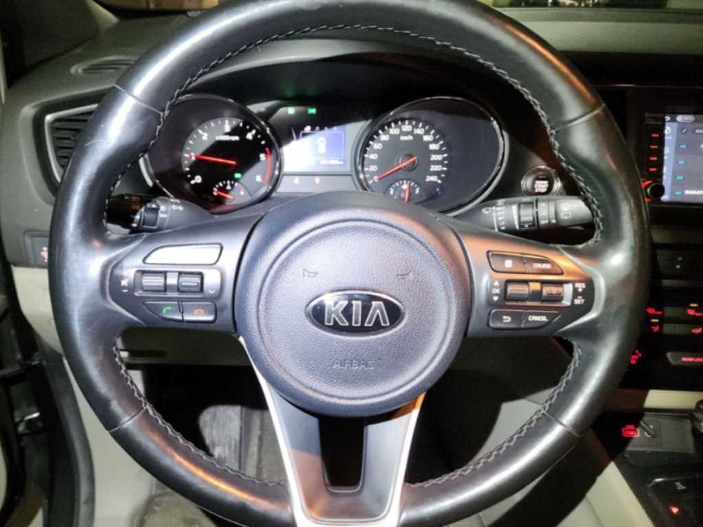 KIA Carnival 2018 Gris - Importación desde Corea - HF Imports Iquique - Foto 14