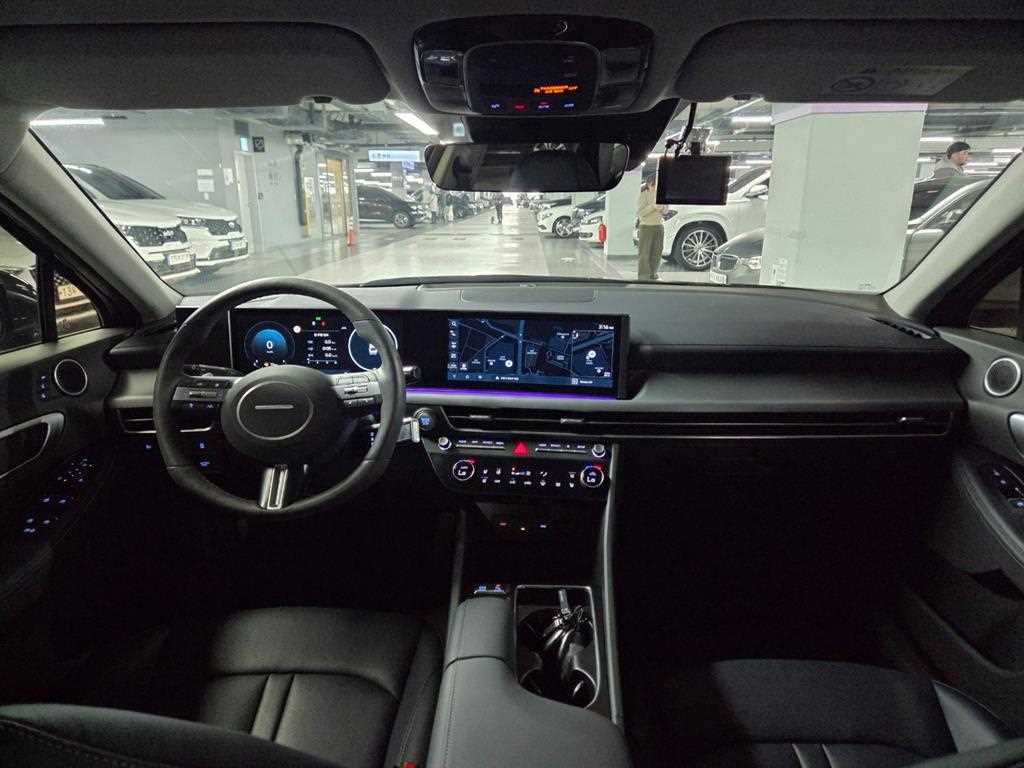 HYUNDAI Sonata - Vista 6